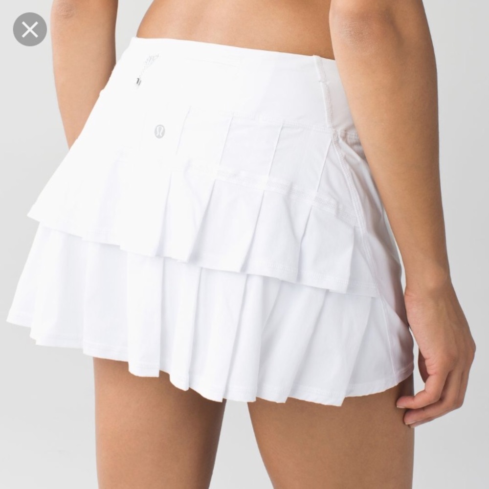 White lululemon skirt